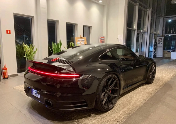 Porsche 911 cena 599000 przebieg: 10000, rok produkcji 2021 z Byczyna małe 596